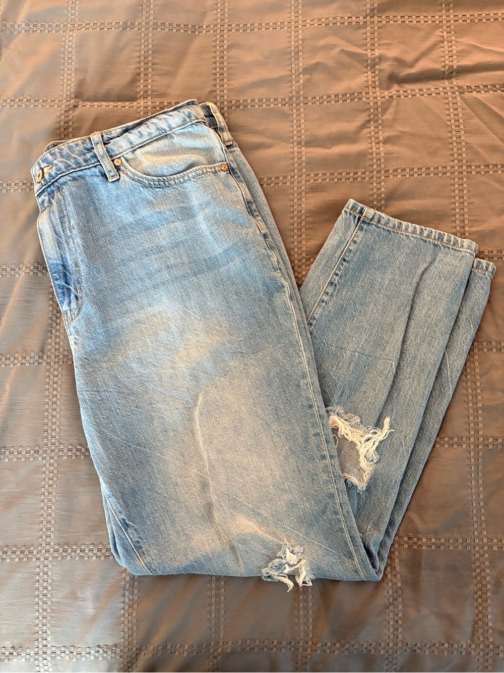 KanCan Distressed Straight Leg Jeans
